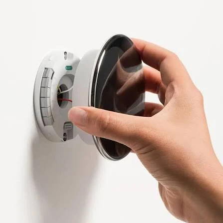Google Nest Learning Thermostat 4th Gen Pro Edition GA05560-US – Polished Silver Smart WiFi Thermostat with 2nd Gen Temperature Sensor - Image 3